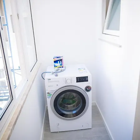 Apartment E.c House