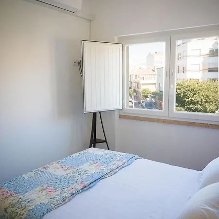 E.c House Apartment *