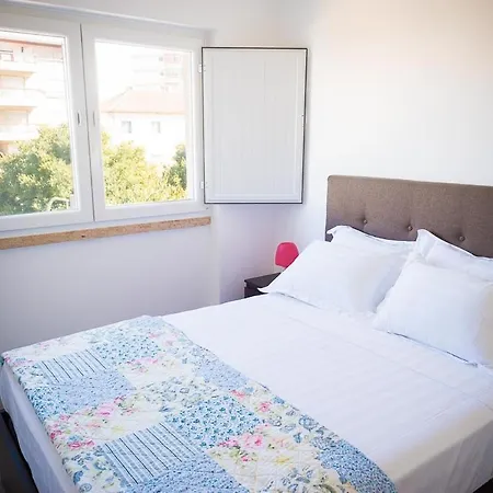 Apartment E.c House Almada